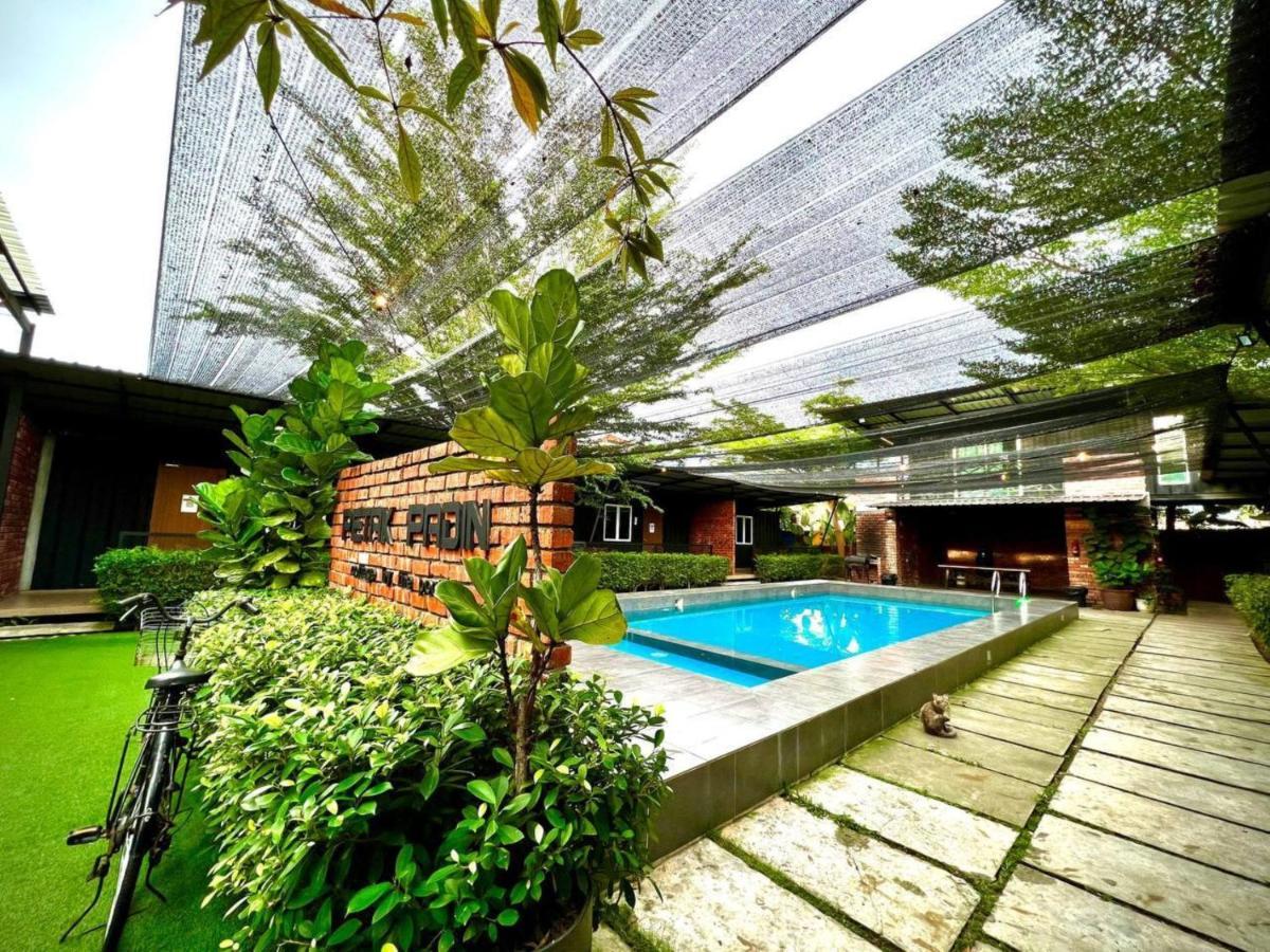 Petak Padin Cottage By The Pool, Kepala Batas  Exterior foto